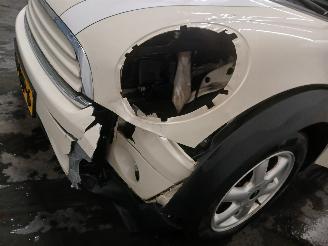 Mini Mini Mini (R56) Hatchback 1.6 16V One (N16-B16A) [72kW]  (03-2010/11-2013) picture 23