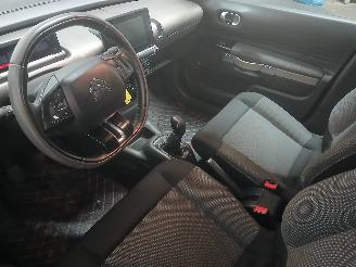 Citroën C4 C4 Cactus (0B/0P) Hatchback 5-drs 1.2 PureTech 82 12V (EB2F(HMZ)) [60k=
W]  (09-2014/...) picture 12