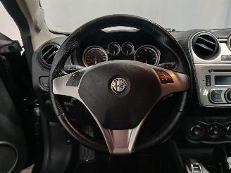 Alfa Romeo MiTo MiTo (955) Hatchback 1.4 Turbo Multi Air 16V (955.A.2000) [99kW]  (10-=
2009/12-2014) picture 19