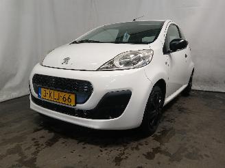 Avarii autoturisme Peugeot 107 107 Hatchback 1.0 12V (384F(1KR)) [50kW]  (06-2005/05-2014) 2013/6