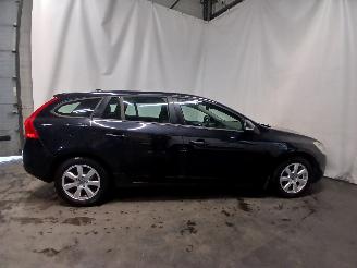 Volvo V-60 V60 I (FW/GW) Combi 1.6 T3 16V (B4164T3(Euro 5)) [110kW]  (09-2010/12-=
2015) picture 7