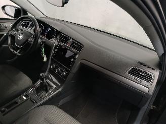 Volkswagen Golf Golf VII (AUA) Hatchback 1.0 TSI 12V BlueMotion (DKRF) [85kW]  (05-201=
5/08-2020) picture 8