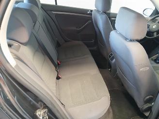 Volkswagen Golf Golf V (1K1) Hatchback 1.6 FSI 16V (BLF(Euro 4)) [85kW]  (10-2003/07-2=
008) picture 11