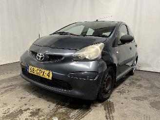 Schadeauto Toyota Aygo Aygo (B10) Hatchback 1.0 12V VVT-i (1KR-FE) [50kW]  (07-2005/05-2014) 2008/10