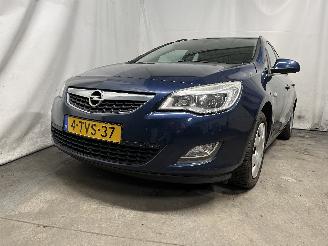 Schadeauto Opel Astra Astra J Sports Tourer (PD8/PE8/PF8) Combi 1.4 16V ecoFLEX (A14XER(Euro=
 5)) [74kW]  (10-2010/10-2015) 2012/10