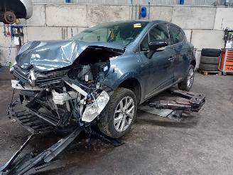 Purkuautot passenger cars Renault Clio Clio IV (5R) Hatchback 5-drs 0.9 Energy TCE 90 12V (H4B-408(H4B-B4)) [=
66kW]  (11-2012/08-2021) 2018/8