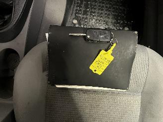 Volkswagen Caddy Caddy III (2KA,2KH,2CA,2CH) Van 1.6 (BSE) [75kW]  (04-2004/05-2015) picture 23