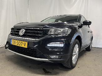 Schadeauto Volkswagen T-Roc T-Roc I SUV 1.0 TSI 12V BlueMotion (DKRF) [85kW]  (07-2017/11-2020) 2019/2