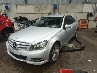 Démontage voiture Mercedes C-klasse C (W204) Sedan 2.2 C-200 CDI 16V BlueEFFICIENCY (OM651.913) [100kW]  (=
11-2009/03-2014) 2011/10