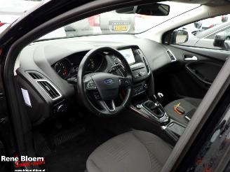 Ford Focus 1.0 Titanium Airco 5drs picture 11