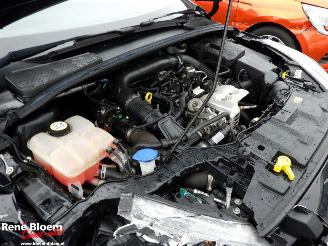 Ford Focus 1.0 Titanium Airco 5drs picture 16