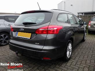 krockskadad bil auto Ford Focus 1.0 Lease Edition 101pk 2018/6