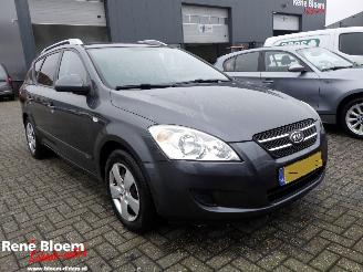 Kia Cee d 1.4 X-TRA ISG 5drs Navi 109pk picture 2