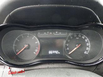 Opel Karl 1.0 EcoFLEX 120 Jaar Edition picture 16