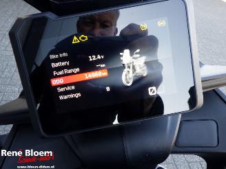 KTM  890 Adventure S picture 16