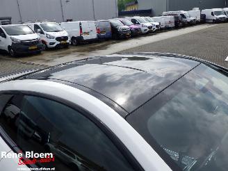 BMW M8 Competition Full Option Carbon Core 625pk picture 7