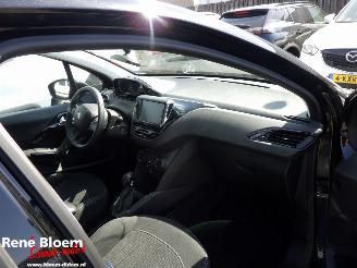 Peugeot 208 1.2 Puretech Bluelion Airco 5drs picture 14