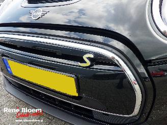 Mini Mini Electric Resolute Edition 33kWh Camden picture 7