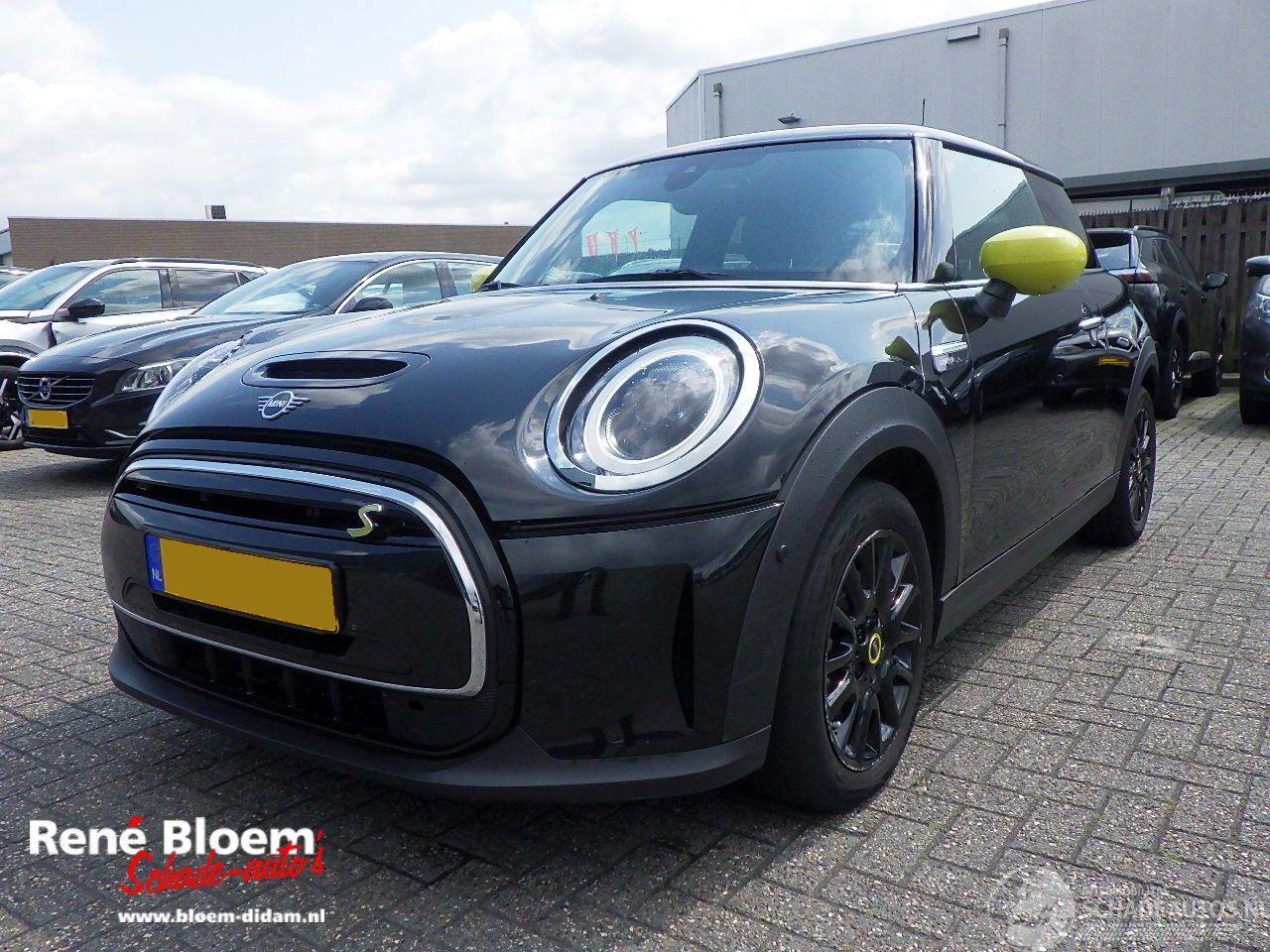 Mini Mini Electric Resolute Edition 33kWh Camden