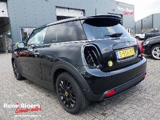 Mini Mini Electric Resolute Edition 33kWh Camden picture 2