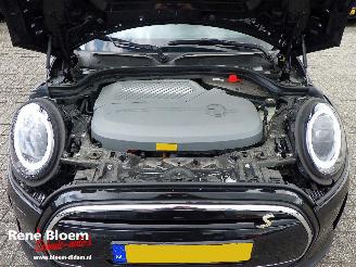 Mini Mini Electric Resolute Edition 33kWh Camden picture 9