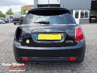 Mini Mini Electric Resolute Edition 33kWh Camden picture 3