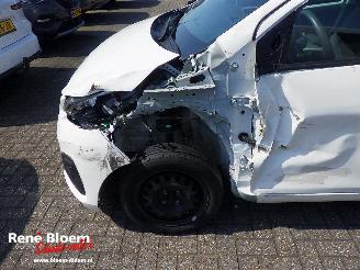 Peugeot 108 1.0 e-VTI Active 5drs Airco picture 7