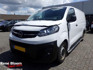 krockskadad bil bedrijf Opel Vivaro 1.5 CDTI L3H1 Edition Navi 102pk 2022/11