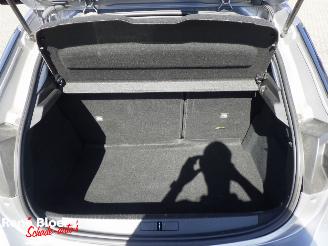 Opel Corsa 1.2 Edition picture 13