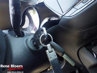 Opel Corsa 1.2 Edition picture 17