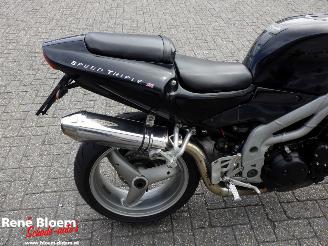 Triumph Speed Triple 955i picture 18
