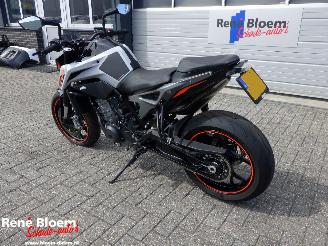 KTM 790 Duke L picture 4