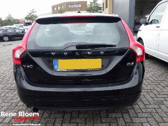 Volvo V-60 2.0 D3 Polar+ Navi 150pk picture 3