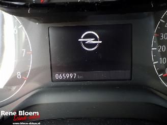 Opel Corsa 1.2 Edition 5drs Navi picture 15