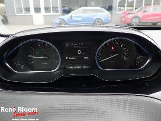 Peugeot 2008 1.2 PureTech Navi GT-Line picture 18