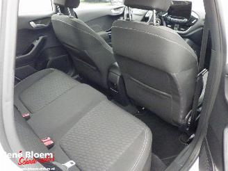 Ford Fiesta 1.0 EcoBoost Hybrid Titanium picture 7