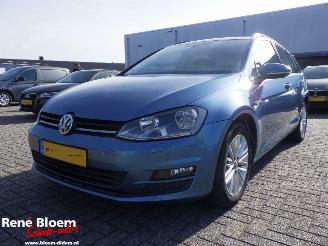 Schadeauto Volkswagen Golf 1.6 TDI Variant Comfortline 110pk DSG 2014/6