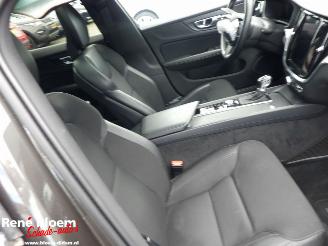 Volvo V-60 2.0 T Momentum Pro Automaat 190pk picture 15
