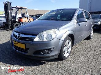 krockskadad bil auto Opel Astra 1.6 Edition 105pk Aut LPG 2007/8