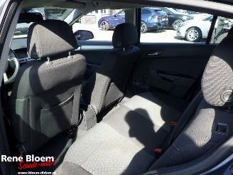 Opel Astra 1.6 Edition 105pk Aut LPG picture 9