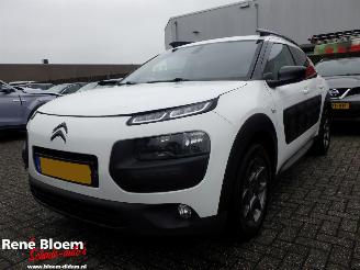 škoda osobní automobily Citroën C4 cactus 1.2 Puretech Business Plus 110pk 2016/6