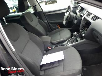 Skoda Octavia Combi 1.0 TSI Greentech Style Business picture 10
