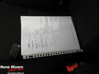 Skoda Octavia Combi 1.0 TSI Greentech Style Business picture 17