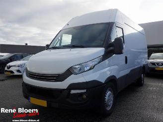 škoda dodávky Iveco Daily 35S16V 2.3 352 H2 Automaat 156pk 2018/4