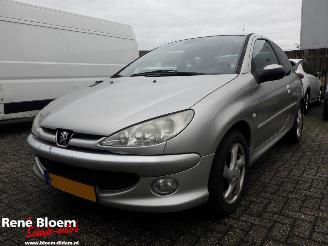 škoda osobní automobily Peugeot 206 1.4 16V XS Pack Airco 2004/4
