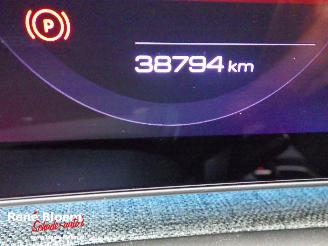 Peugeot 3008 e-3008 Allure Avantage 210 73kwh Aut 141pk picture 17