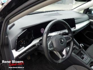 Volkswagen Golf 2.0 TDI Life Business picture 14