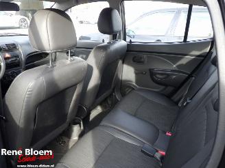 Kia Picanto 1.0 x-pect 5drs picture 10