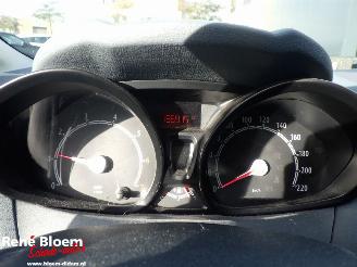 Ford Fiesta 1.25 Limited Airco 5drs picture 14