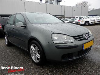 Volkswagen Golf 1.6 FSI Trendline picture 5